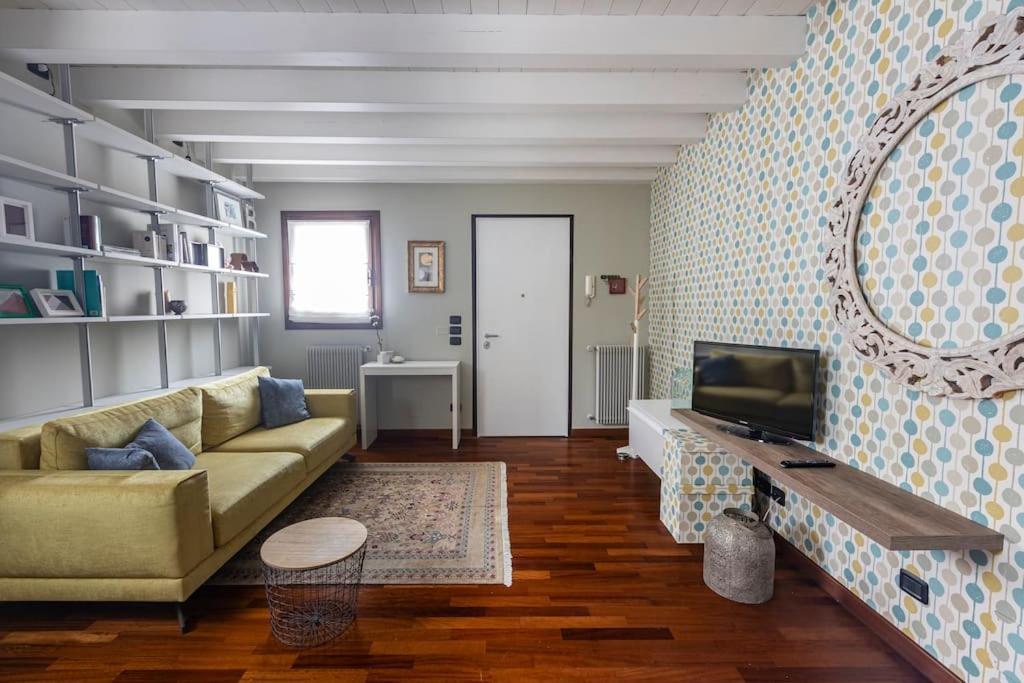 Treviso Suite, Con Parcheggio Gratuito Luaran gambar